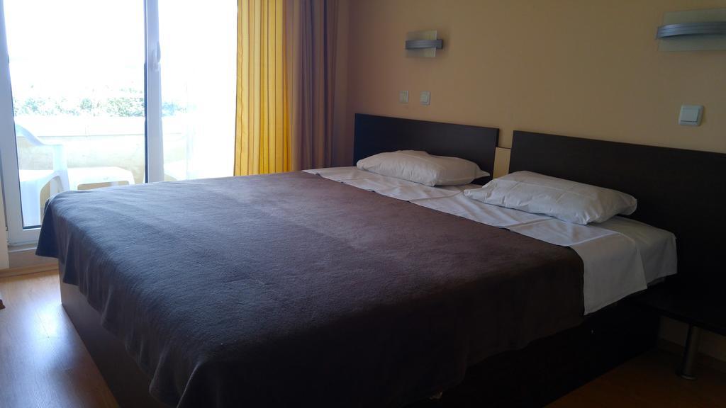 Europroperties Nikea Park Goldstrand Exterior foto